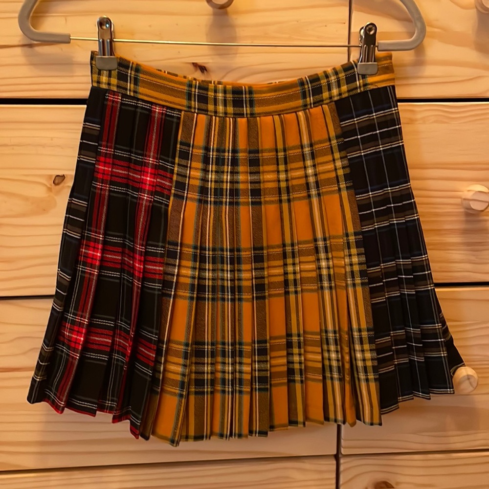 Zara Pleated Multi Colored Plaid Skirt